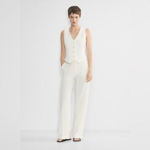 Aritzia Babaton Deniro Vest - Mirror Crepe™
